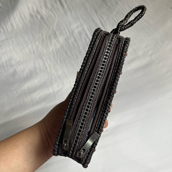 Small Clutch/Wristlet - Picture 8 of 8